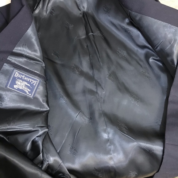 Burberrys’ Navy Blue Wool Blazer - Picture 7 of 8